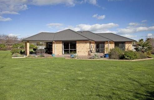 69 Cowley Drive, Leamington