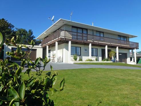 8 Squire Place, Blagdon