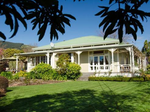 77 Hill Street, Richmond