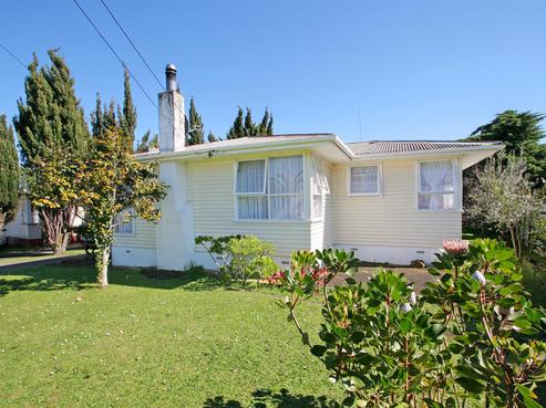 11 Murray Road, Otara