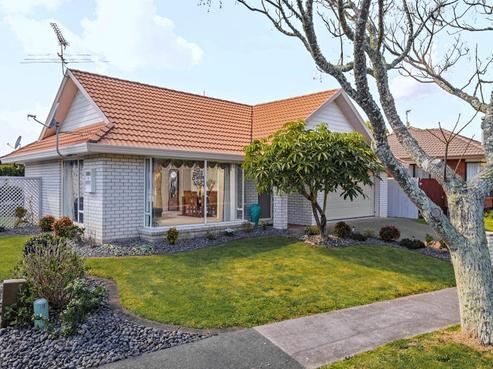 3/15 Solana Court, Botany Downs