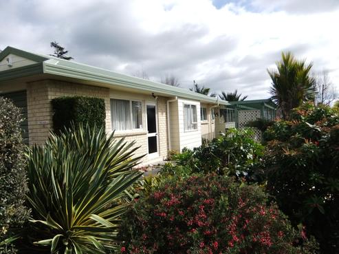 2 Landon Place, Pukekohe