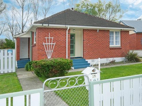 25 Prouse Crescent, Naenae