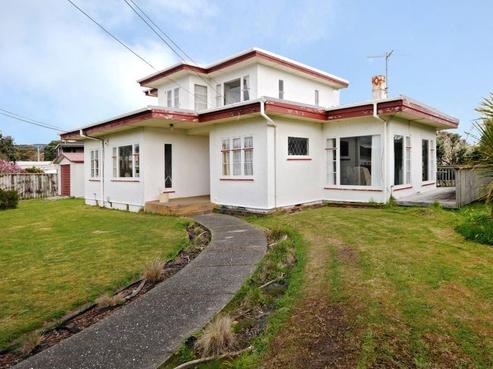 44 Rauparaha Street, Waikanae Beach