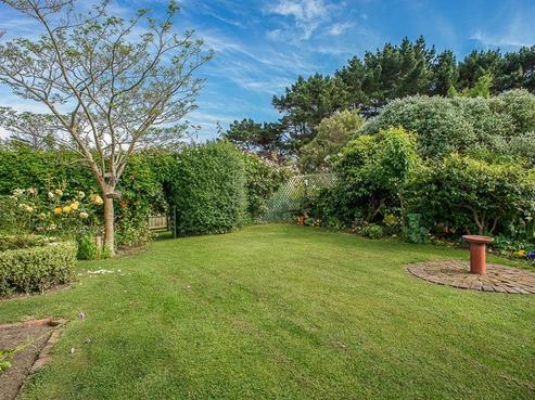 71 Ocean Road, Paraparaumu Beach