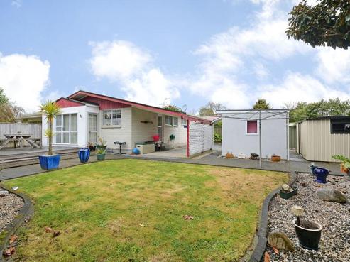 2/19 Tacoma Drive, Totara Park