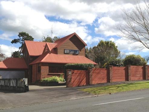 97 Howell Avenue, Riverlea