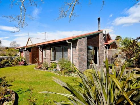 74 Pelorus Street, Glenview