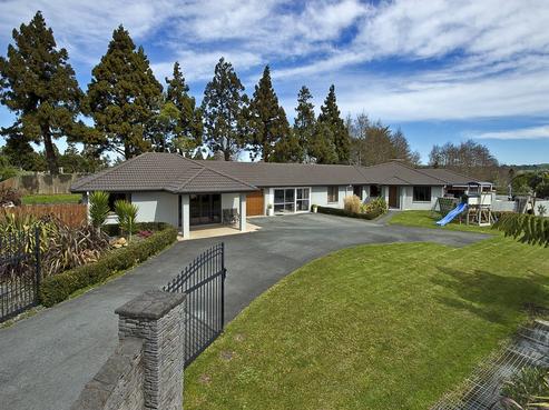8 Annieston Place, Waiuku