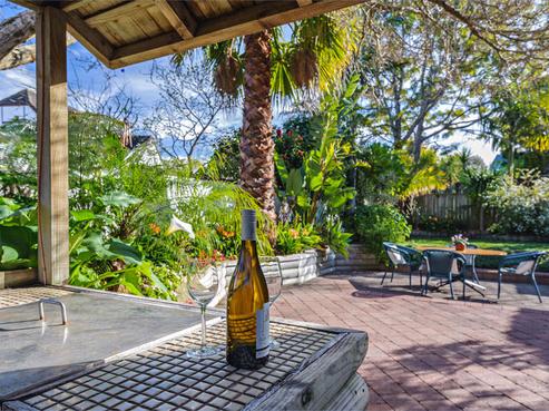 1/33 Curacao Place, Half Moon Bay