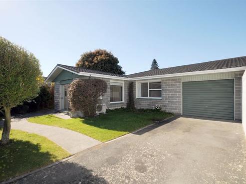 2/6 Brackendale Place, Burnside
