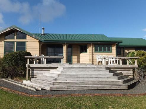 111 Te Kanae Road, South Head
