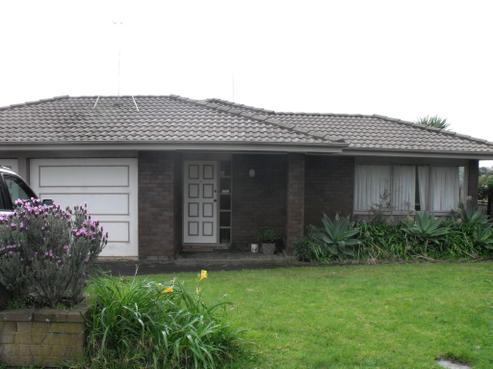 1/15 Summermist Drive, Northpark