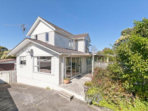 15 Lydford Place, Glendene