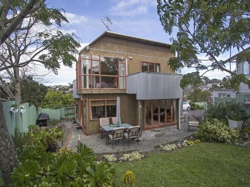 17A Athena Drive, Totara Vale
