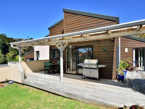 8 Whale Cove, Stanmore Bay