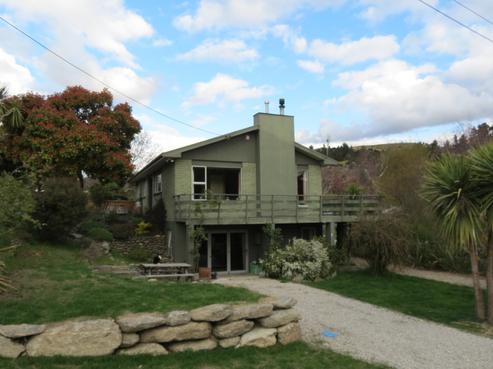 37 Hopkins Street, Luggate
