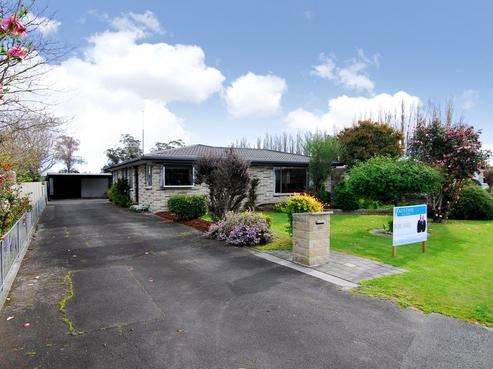 553 Lowe Street, Camberley