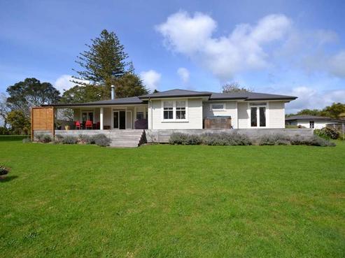 111 Showground Road, Waimate North