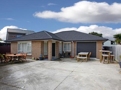15A Stella Drive, Clarks Beach