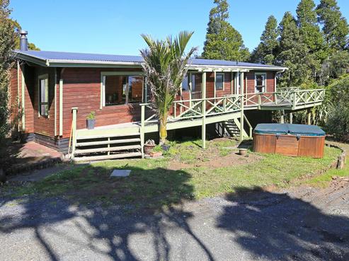 125 Caton Road, Waitakere