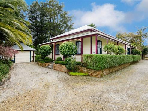 1 Elliot Street, Riverhead