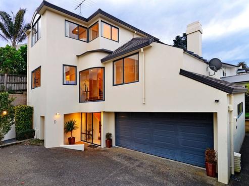 6D Heathcote Road, Castor Bay