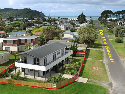 101 Lowe Street, Whangamata