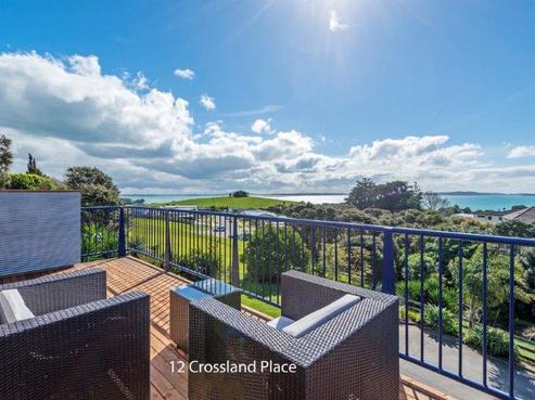 12 Crossland Place, Maraetai