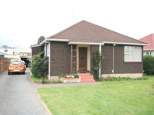 13 Totara Street, Glenholme