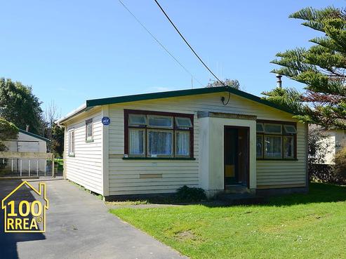 34 Johnson Street, Bulls