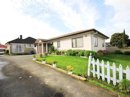 11 Kelkirk Street, Kelston