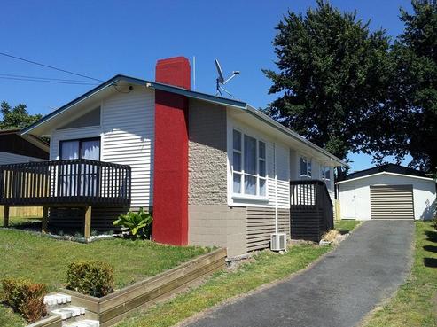68 Edmund Road, Mangakakahi