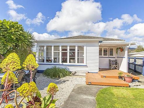 54 Connolly Street, Boulcott