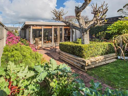 21B Prince Regent Drive, Half Moon Bay
