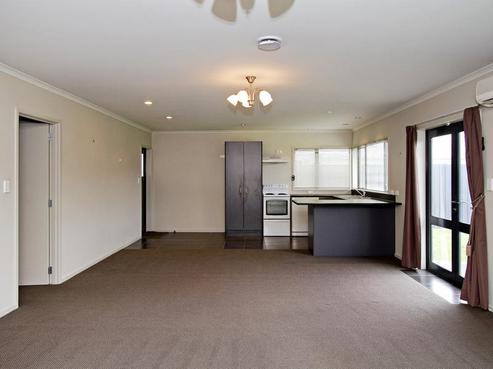 2 Milmoe Street, Hawera