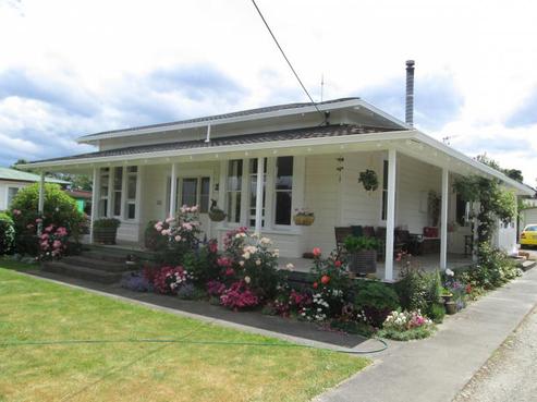 1A Charles Street, Takapau