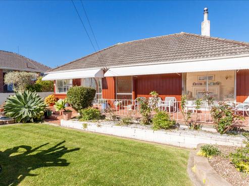 8 Haughey Avenue, Three Kings