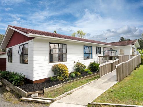1 Urban Grove, Ranui