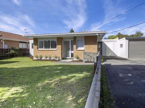 3/1 Pine Road, Orewa
