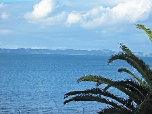 25 Page Point, Mellons Bay