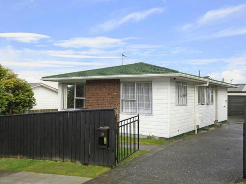 16 Christchurch Crescent, Kelson