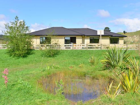 214 Ahuroa Valley Road, Makarau