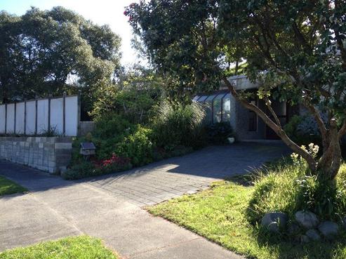 11 Weggery Drive, Waikanae Beach