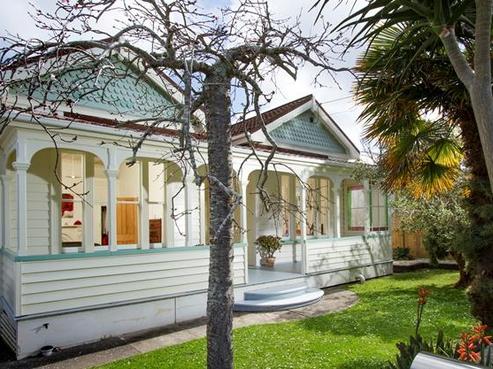 129 Vauxhall Road, Narrow Neck