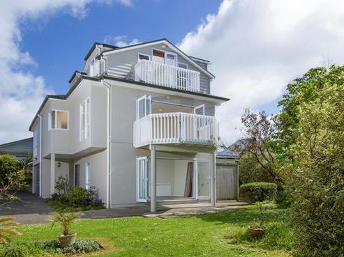 101A Queen Street, Northcote Point