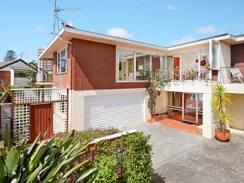 1/6 Pierce Road, Milford