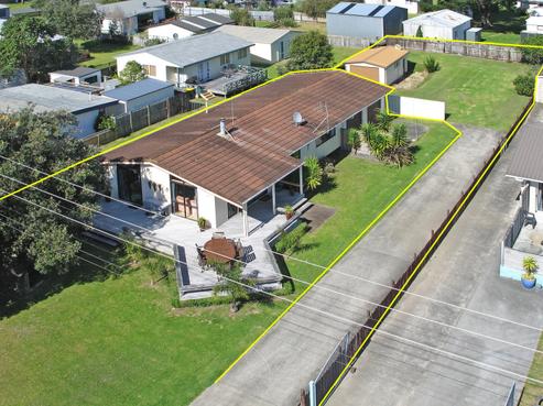111A Philomel Road, Whangamata