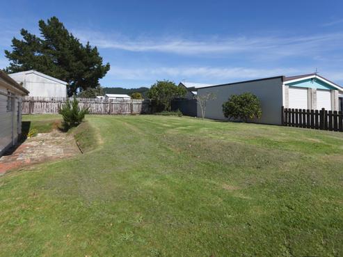 111B Philomel Road, Whangamata