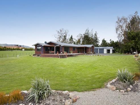 26 North Branch Road, Milton